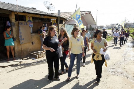 Mari Ducci, em caminhada pelo CIC.